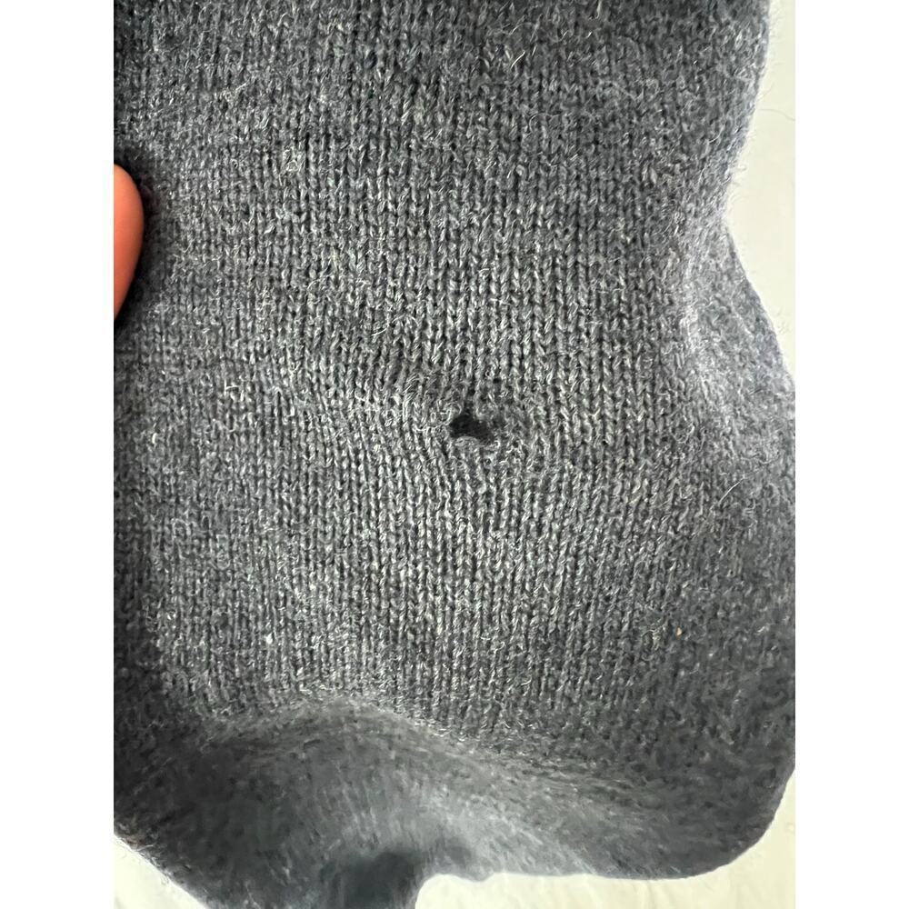 Men's 100% Lambswool Sweater, Penguin by Munsingwear, XL, Navy, Vneck - Picture 7 of 9